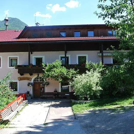 Bruggerhof Villa Lutago Buitenkant foto